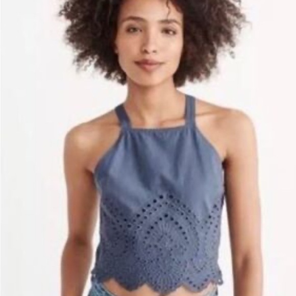Abercrombie & Fitch Blue Eyelet Halter Crop Top Women’s Size M Boho Festival - Picture 1 of 13